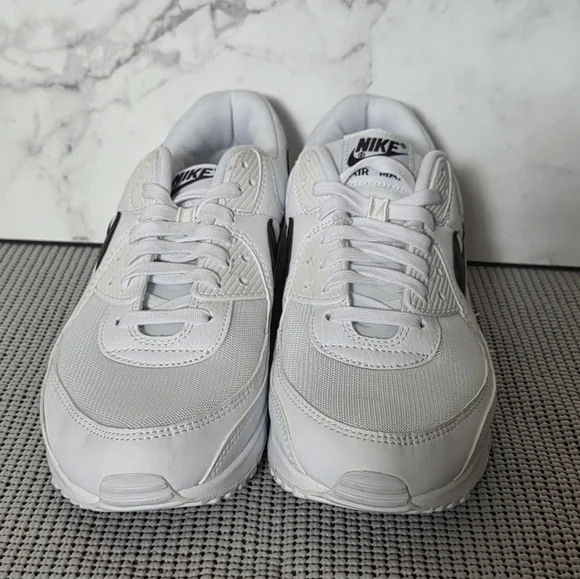 Nike Air Max 90 Next Nature Womens Sneakers Shoes White Black Size 12 - Picture 4 of 10